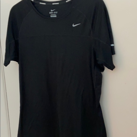 Nike Dri Fit shirt - Picture 1 of 4